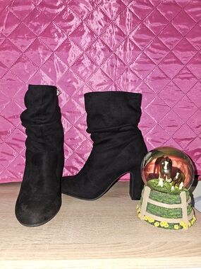 Black Slouch Ankle Heeled Boots - Classic Women’s Style